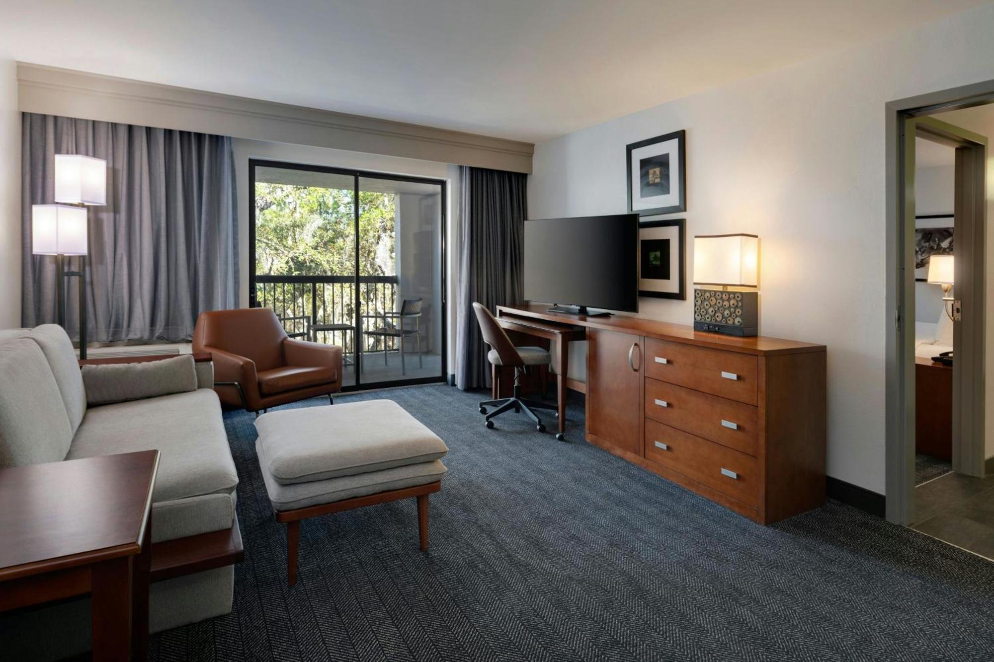 Courtyard Tampa North / I-75 Fletcher Exterior foto